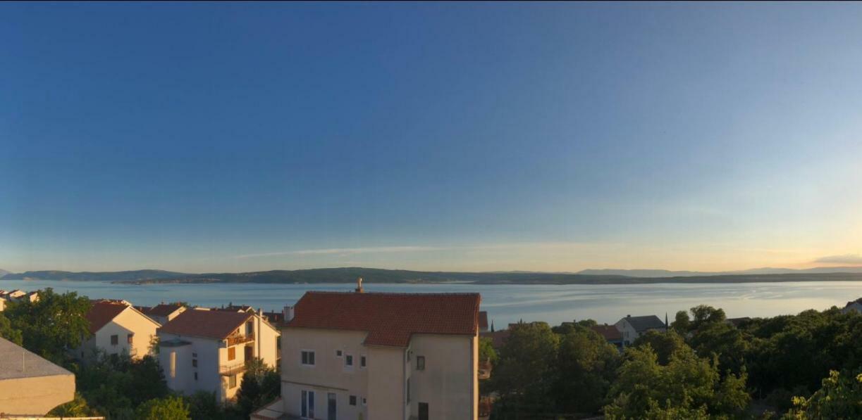 Apartments Tommi Dramalj Luaran gambar